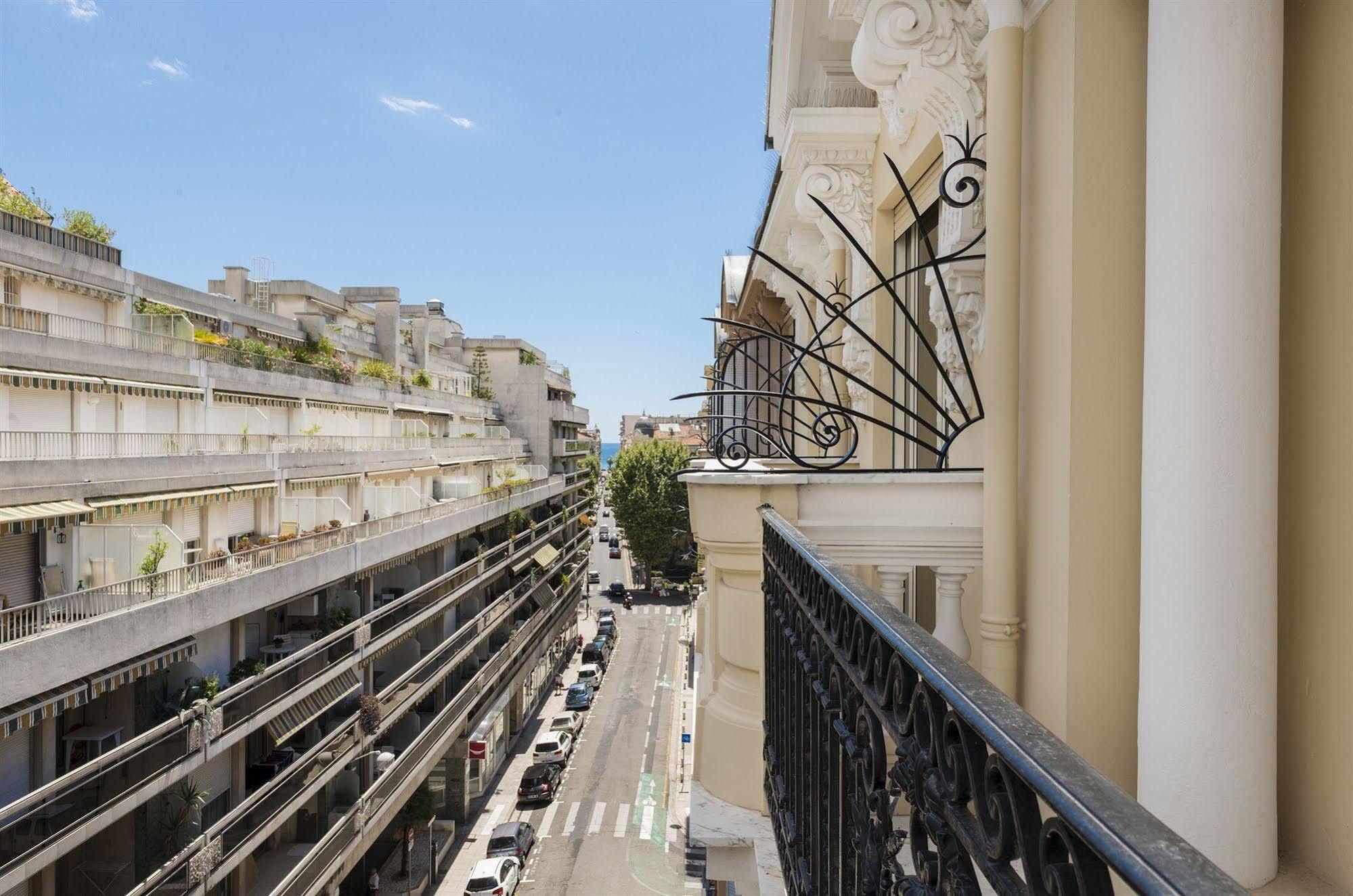 Little Palace Νίκαια Εξωτερικό φωτογραφία